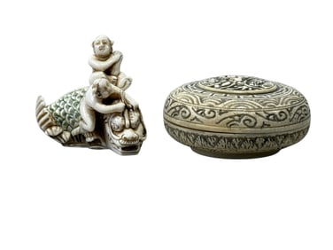 Carved Asian Bone Netsuke & Trinket Box