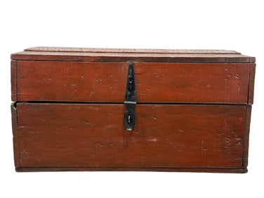 Primitive Storage Box