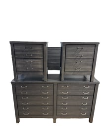 4Pc Queen Size Farmhouse Style Bedroom Suite