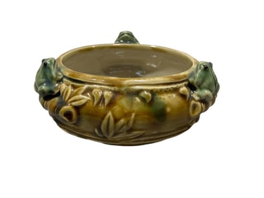 Majolica Frog Bowl Planter