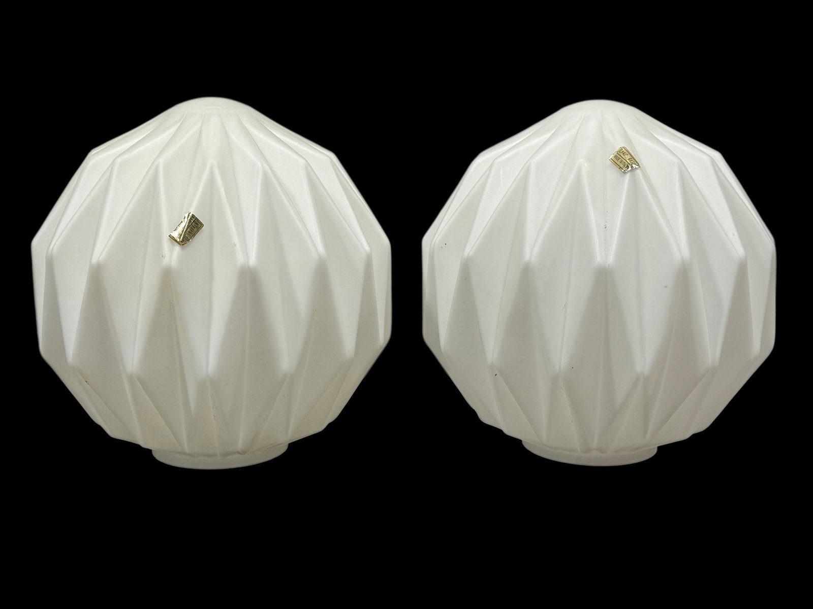 Group of 2 MCM New-Old Stock Italian Lamp Globes: Group of 2 MCM New-Old Stock Italian Lamp Globes. Has Made in Italy sticker. Each measures 10.25" H x 9.25" W x 9.25" D.