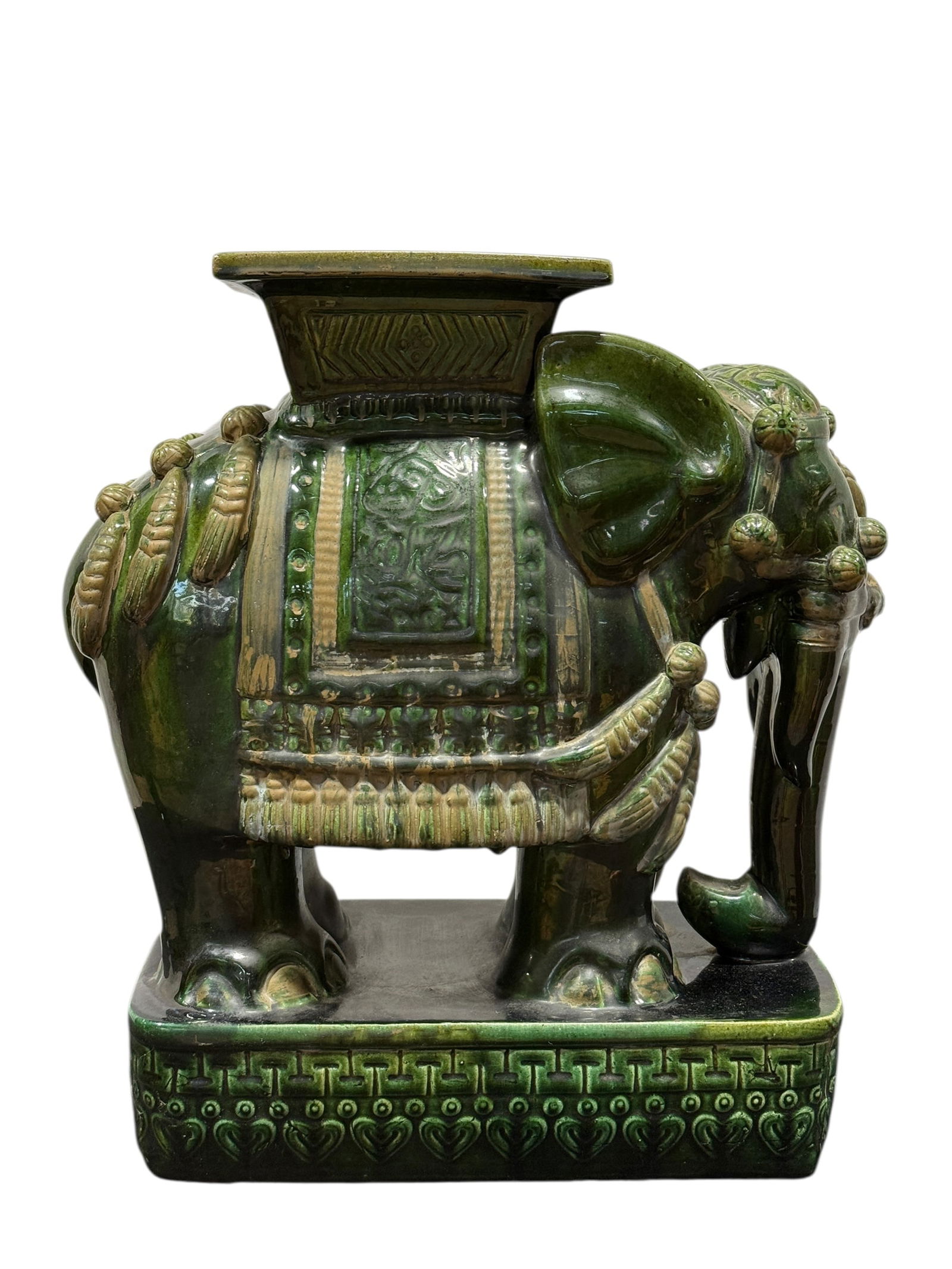 Vintage Chinoiserie Elephant Garden Stool: Vintage Chinoiserie Elephant Garden Stool. Emeraled green. Measures 22" H x 19" W x 10" D.
