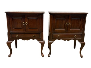 Pair of Pennsylvania House Nightstands