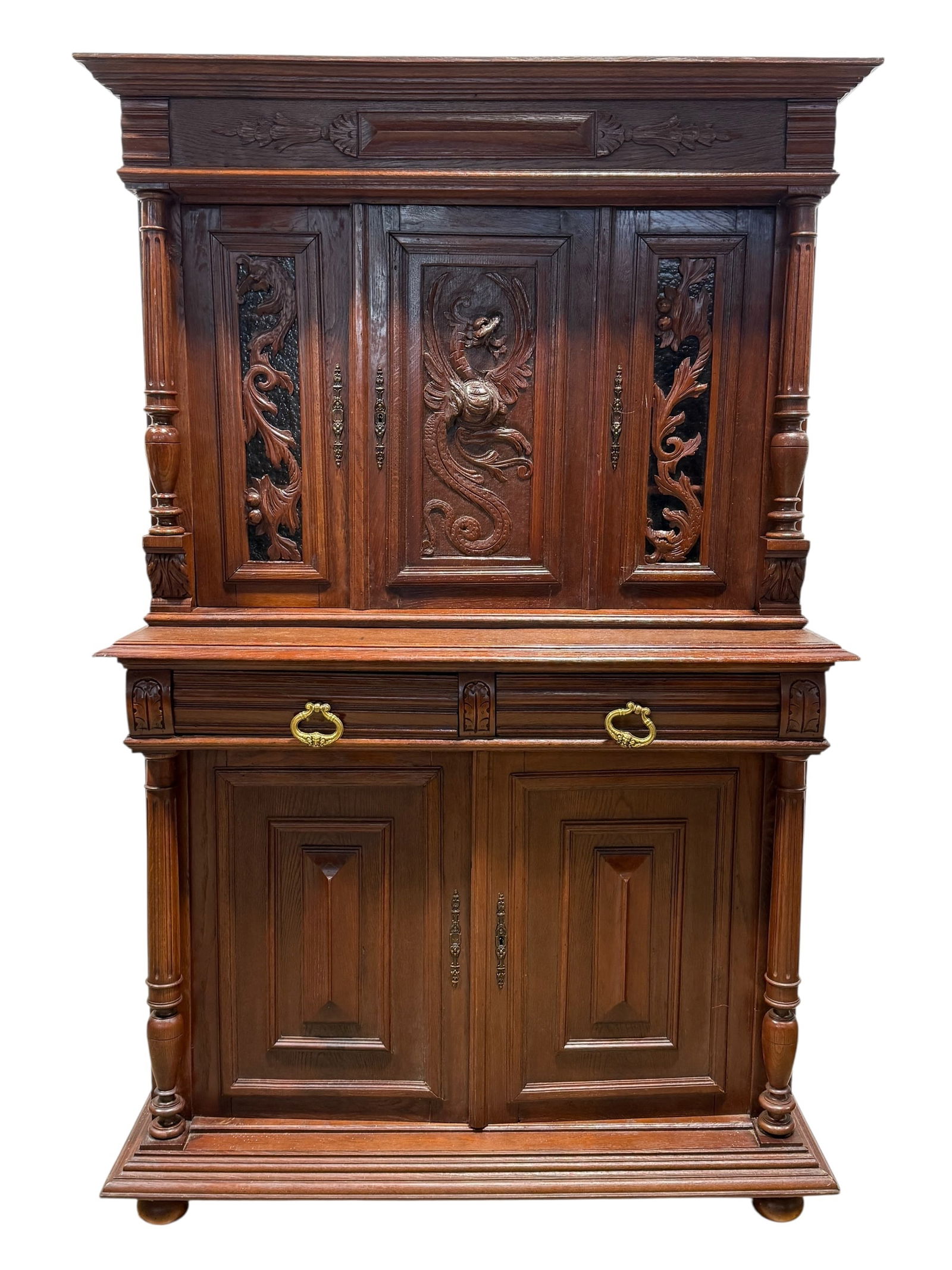 Antique French Renaissance Revival Style Carved Buffet (1 of 9)