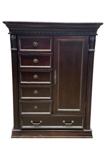 Mahogany Chest of Drawers