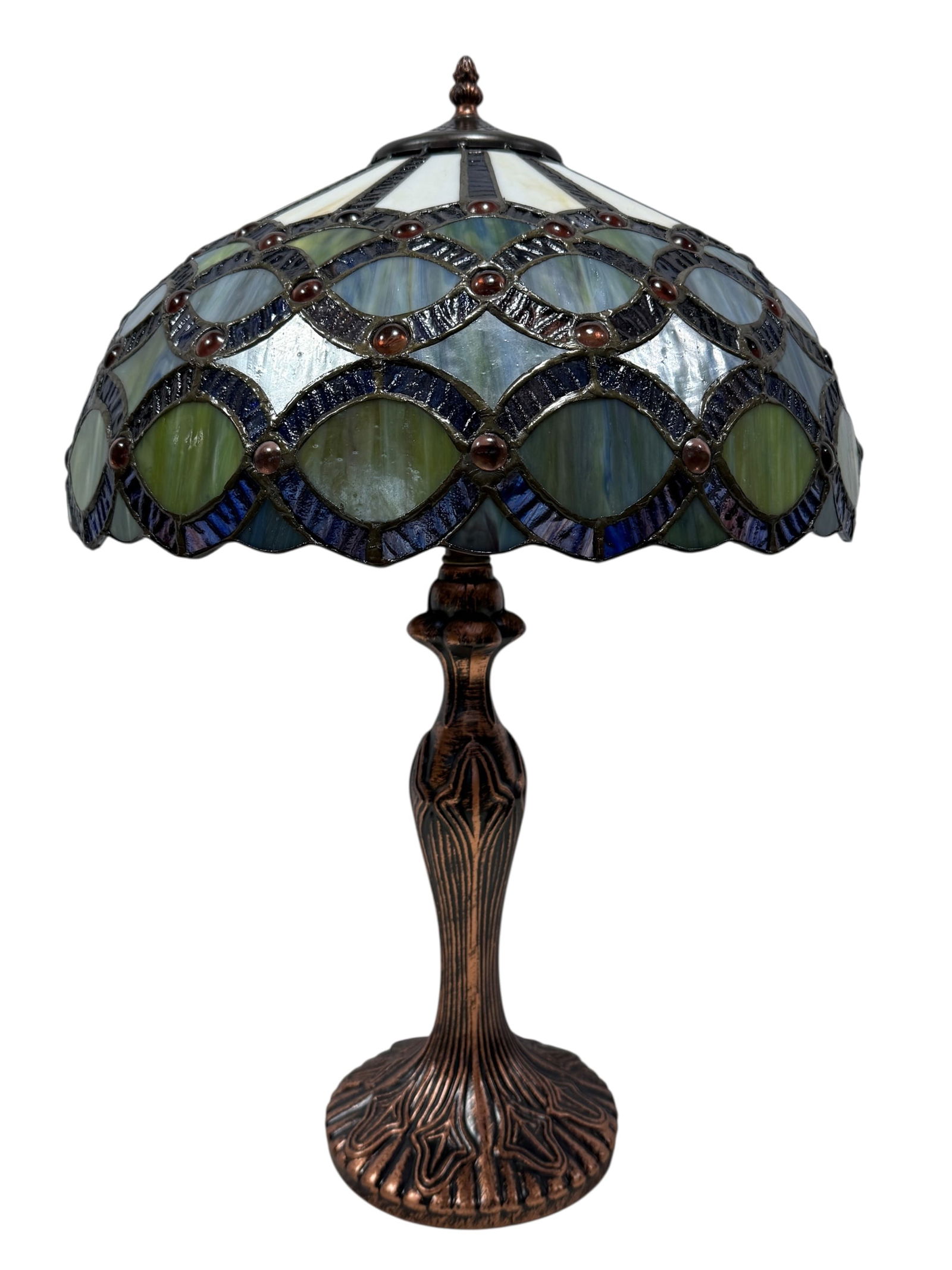 Tiffany Style Stained Glass Chloe Prisma Lamp: Tiffany Style Stained Glass Chloe Prisma Lamp. Measures 24" Tall. Shade measures 8" H x 16" W x 16" D. Is working, in good condition.