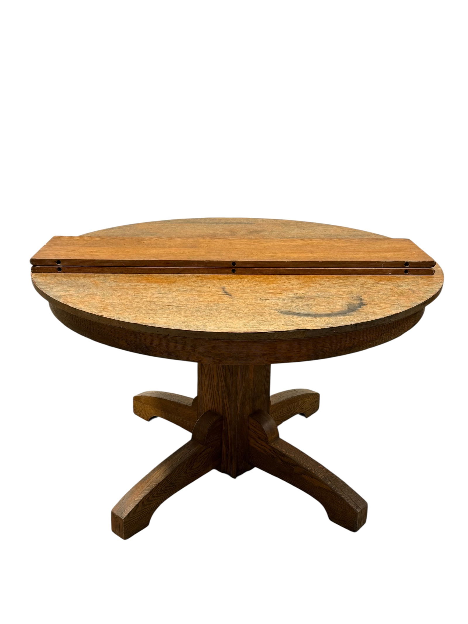 Antique Round Top Tiger Oak Table w/ 2 Leaves: Antique Round Top Tiger Oak Table w/ 2 Leaves. Measures 27.75" H x 45" W x 45" D. Leaves measure 42" W x 9.5" D each. Table is in rough condition.