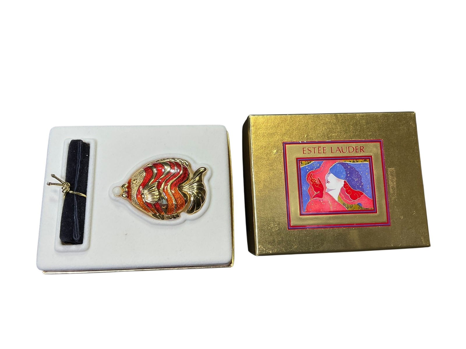 Estee Lauder "Tropical Fish "Solid "Spellbound" Perfume Compact (1 of 6)