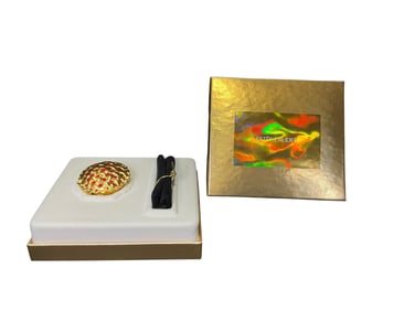 Estee Lauder "Cherry Pie" Solid "White linen" Perfume Compact