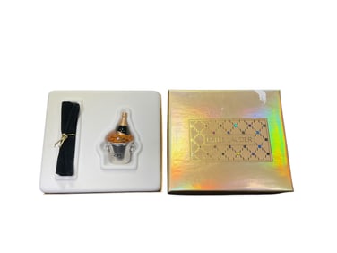 Estee Lauder "Bubbly" Solid "Pleasures" Perfume Compact