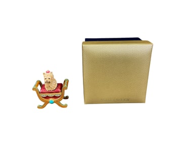 Estee Lauder "Pampered Pup" Solid "White Linen" Perfume Compact