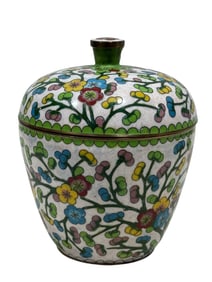 Early 20th C. Chinese Cloisonne Apple Shaped Trinket Box