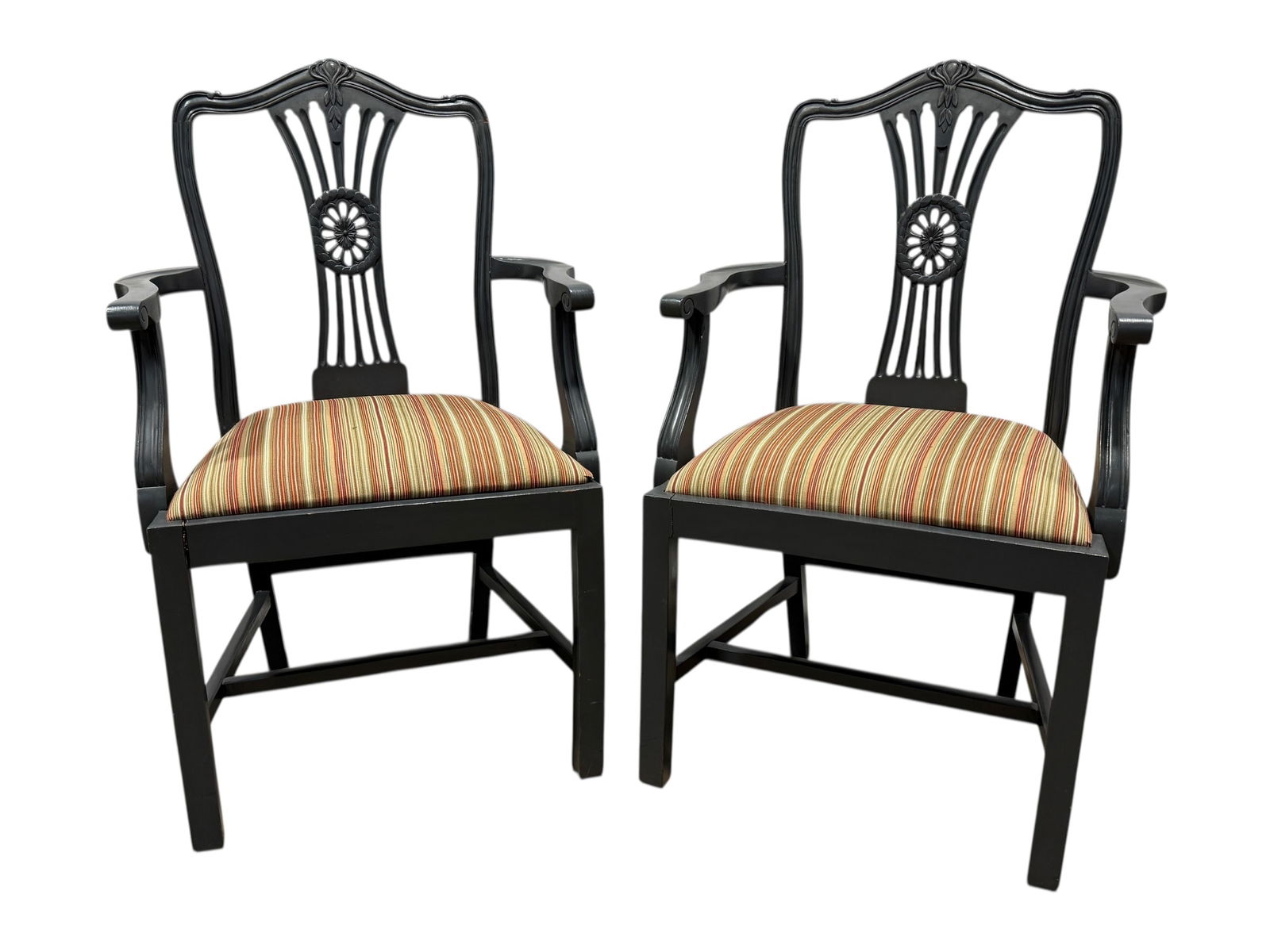 Pair of Painted Chippendale Arm Chairs: Pair of Painted Chippendale Arm Chairs. Measures 40" H x 25.25" W x 21.5" D. Seat height measures 21" D. Has some scuffs and cracks.