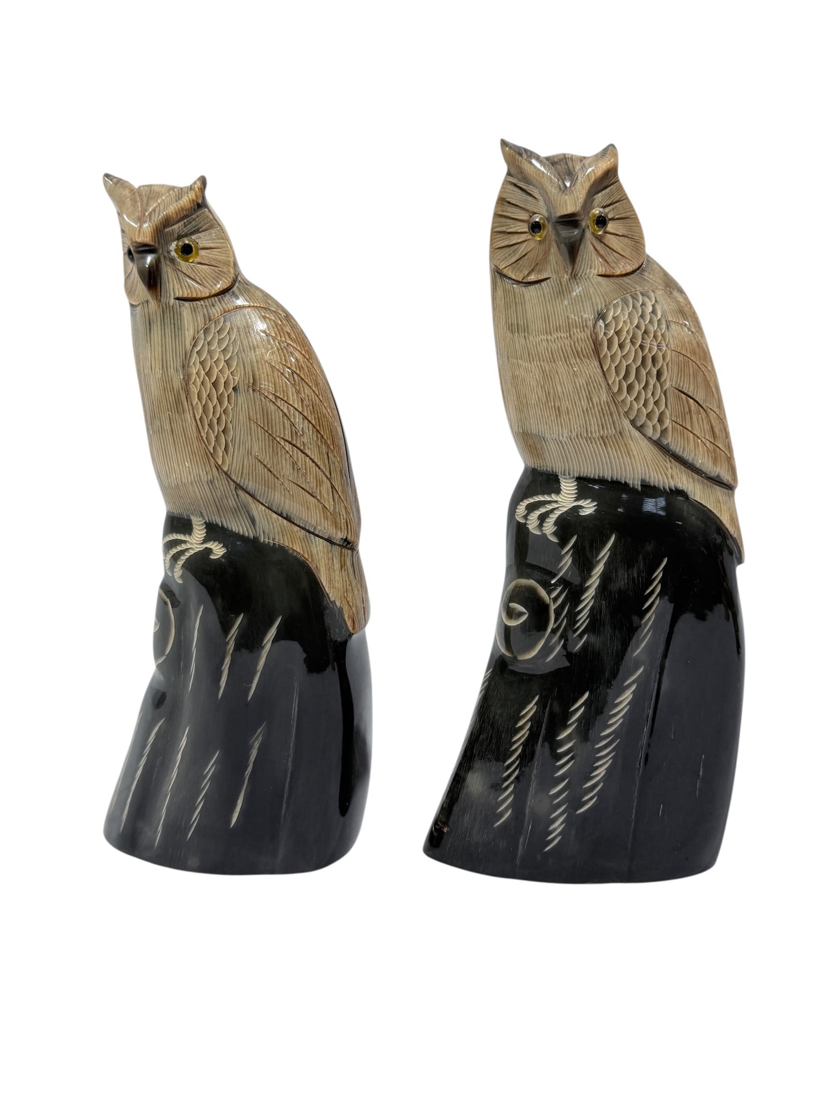 Pair of Carved Horn Owl Sculptures: Pair of Carved Horn Owl Sculptures. Measures 7.5" Tall. In good condition.