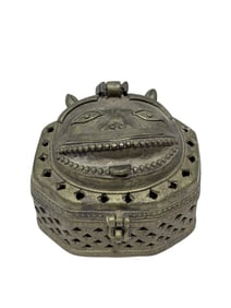 Vintage Brass Tiger Lid Cricket Box