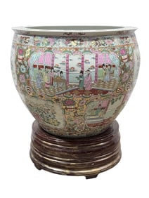 Very Large Rose Medallion Asian Fish Bowl on Quality Wood Base