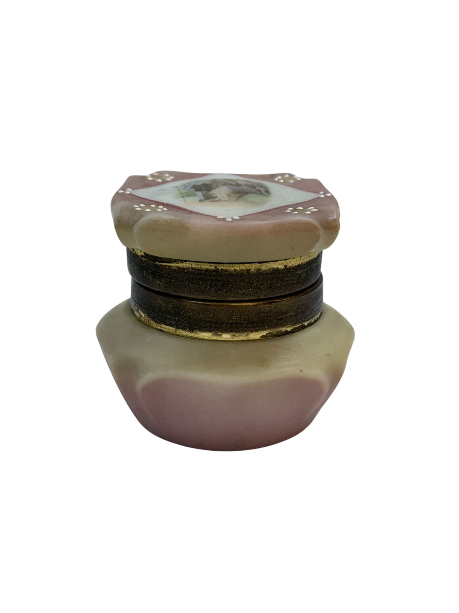 RARE Antique Wavecrest C.F. Monroe "Nakara" Ring Box (1 of 7)