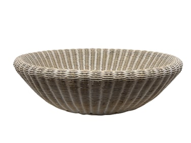 Large Quality Wicker Center Bowl