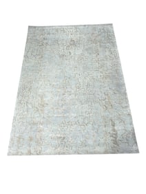 Hand Tufted Viscose Wool Pile Accent Indian Rug