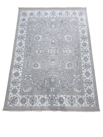 Hand Knotted Soumak Weave Wool Indian Rug