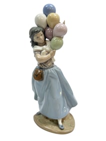 Lladro "Balloon Seller" Figurine w/ Box