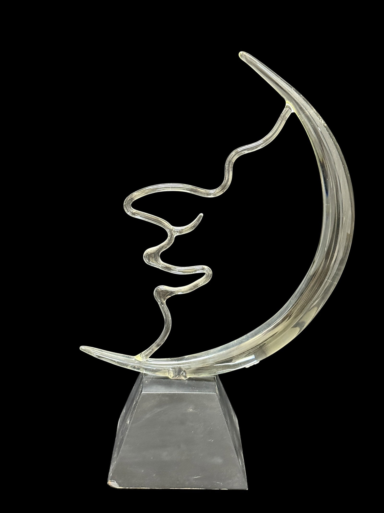Signed Frabel Glass Studio Moon Sculpture: Signed Frabel Glass Studio Moon Sculpture. Signed FS on the underside of moon. Measures 13.25" H x 8.25" W x 4.25" D. In good condition.