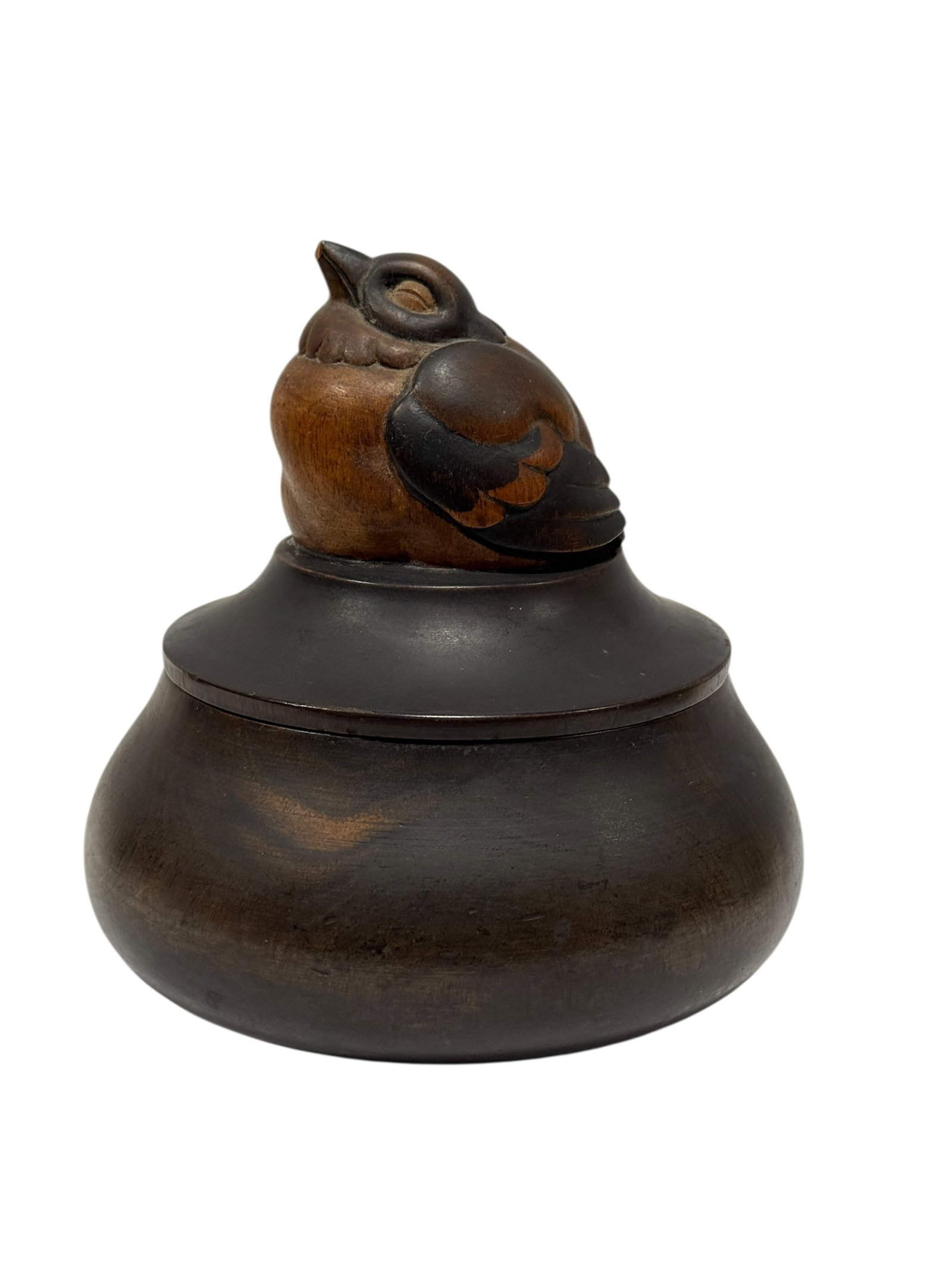 C.1940s Arts & Crafts Carved Wood "Sleeping Sparrow" Box: C.1940s Arts & Crafts Carved Wood "Sleeping Sparrow" Box. After Gra Rueb (1885-1972). Measures 5.75" H x 5.5" Diameter. Jas some scratches and beak has a chip.