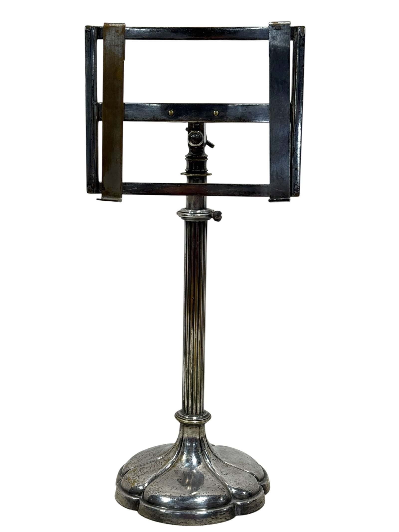 Early 20th C. Elkington & Co. Silverplate Adjustable Stand: A fine late 19th–early 20th century adjustable stand by Elkington & Co., executed in silverplate over a robust metal base. The piece features a fluted column rising from a molded and scalloped weigh