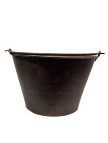 Large Early American Unmarked Copper Bucket w/ Iron Handle