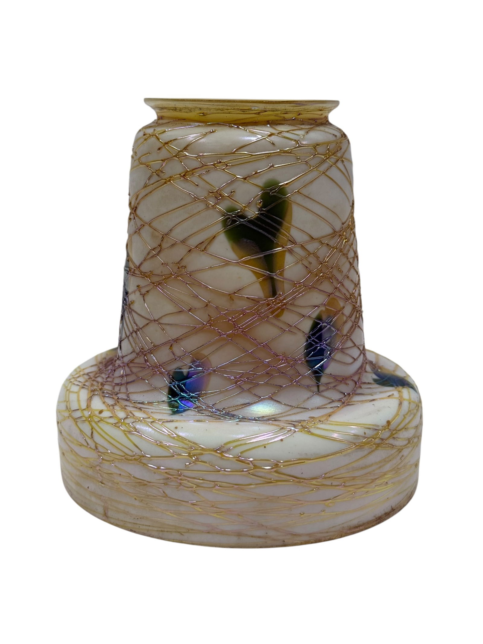 Early 20th C. Signed Quezal Iridescent Art Glass Heart & Vine Lamp Shade: Beautiful early 20th century signed Quezal iridescent art glass lamp shade, executed in a creamy opalescent ground with strong gold and pastel iridescence throughout, decorated with applied pulled hea