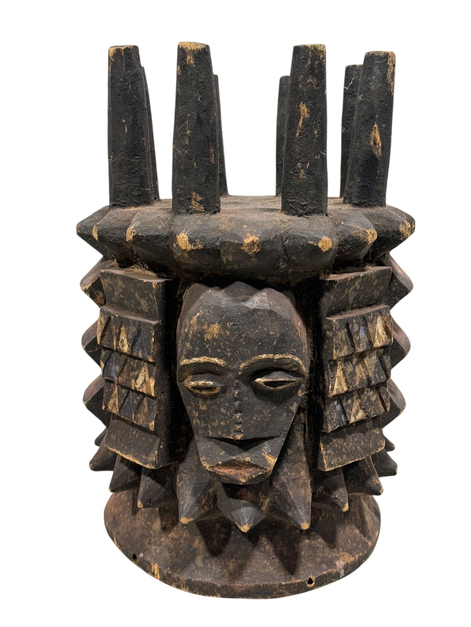 19th C. African Ikegna Igbo Wood Carving: 19th C. African Ikegna Igbo Wood Carving. Possibly from Nigeria. Measures 14.5" H x 9.75" W x 9.75" D. Has scuffs and scratches.
