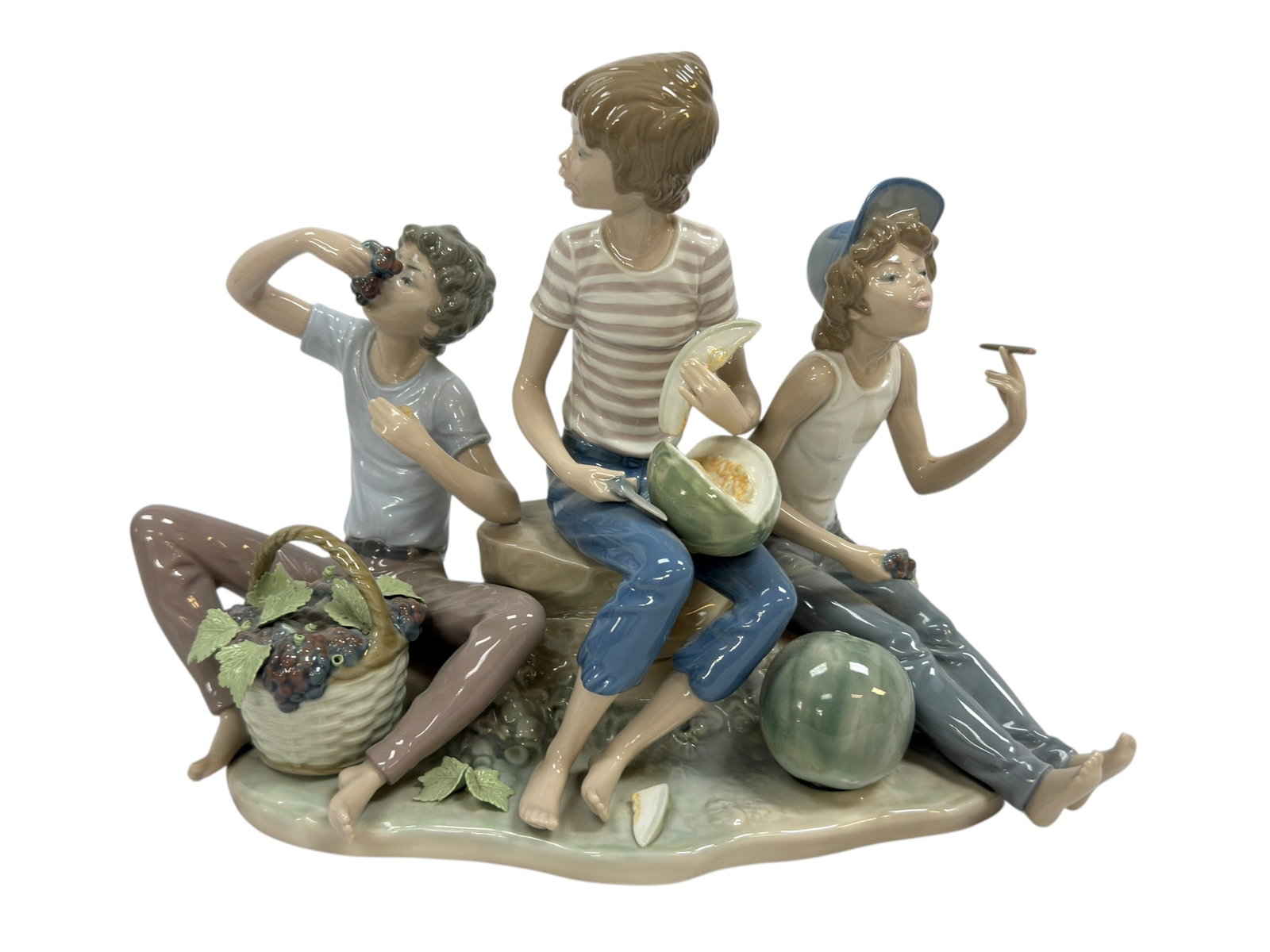 Lladro “Sweet Harvest?? Porcelain Figurine (1 of 10)