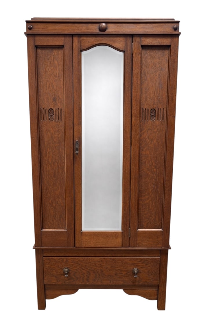 Early 20th C. Edwardian Arts & Crafts Style Oak Armoire (1 of 11)