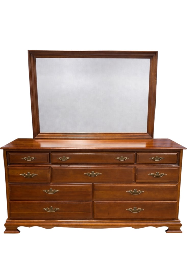 Traditional Cherry Finish 10 Drawer Dresser w/ Mirror (1 of 5)