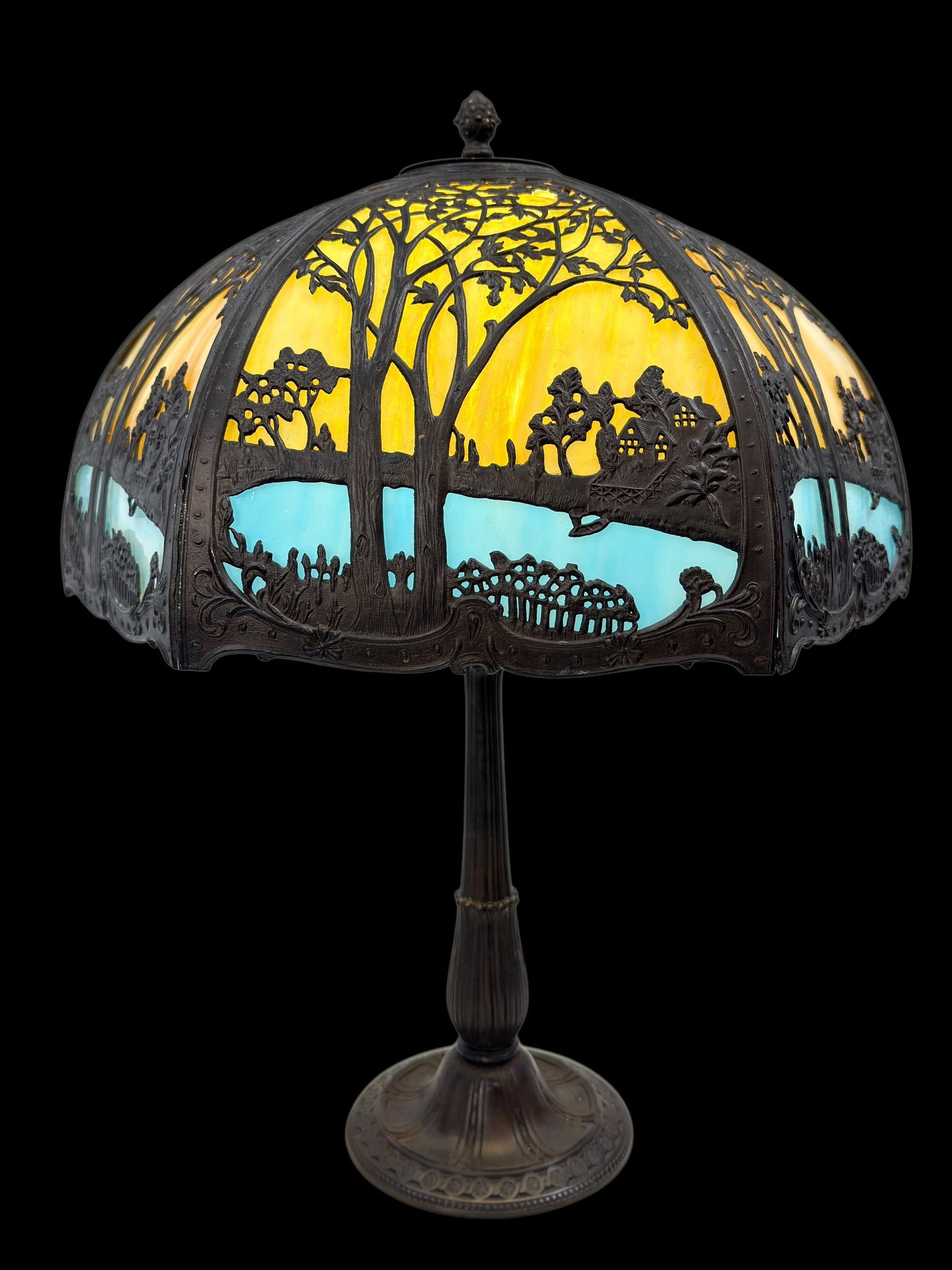 Early 20th Century Slag Glass Scenic Overlay Table Lamp (1 of 12)