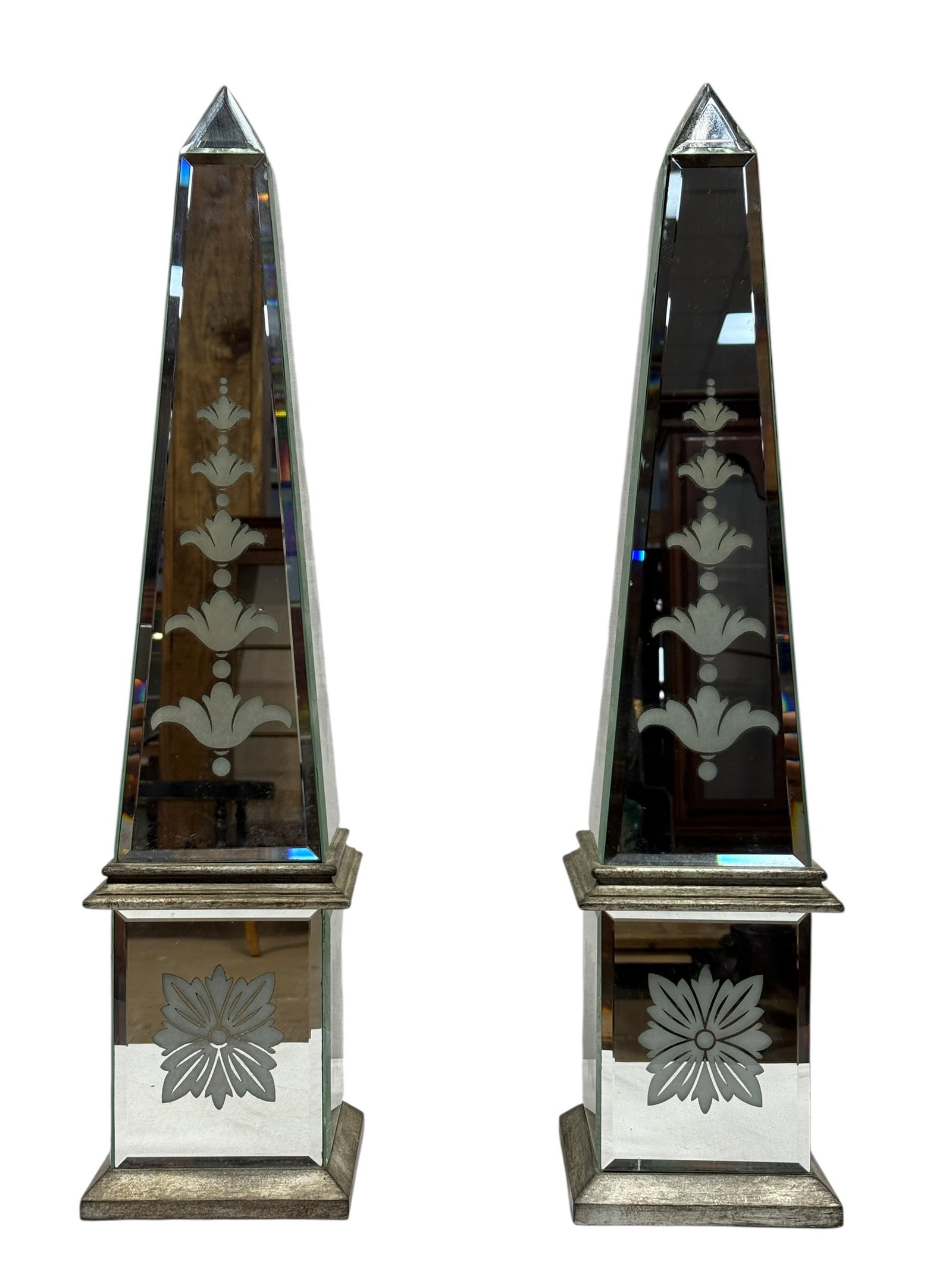 Pair of Venetian Style Reverse-Painted Mirrored Obelisks (1 of 7)
