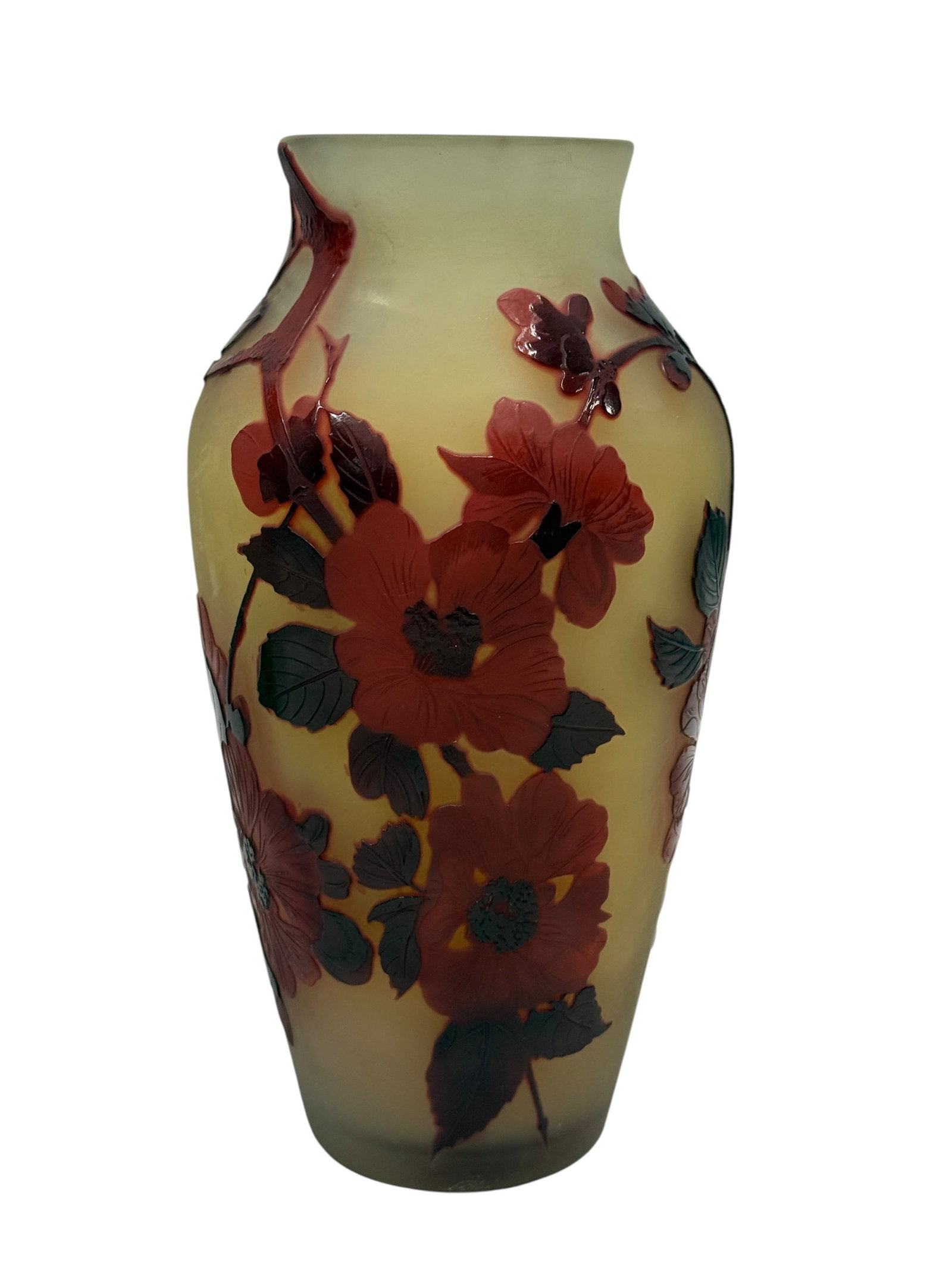Gallé French Cameo Glass Floral Vase: This is a beautiful example of French Art Nouveau cameo glass produced by the famous Établissements Gallé in Nancy, France, circa 1910–1920. The vase features an elegant ovoid body with a gently f