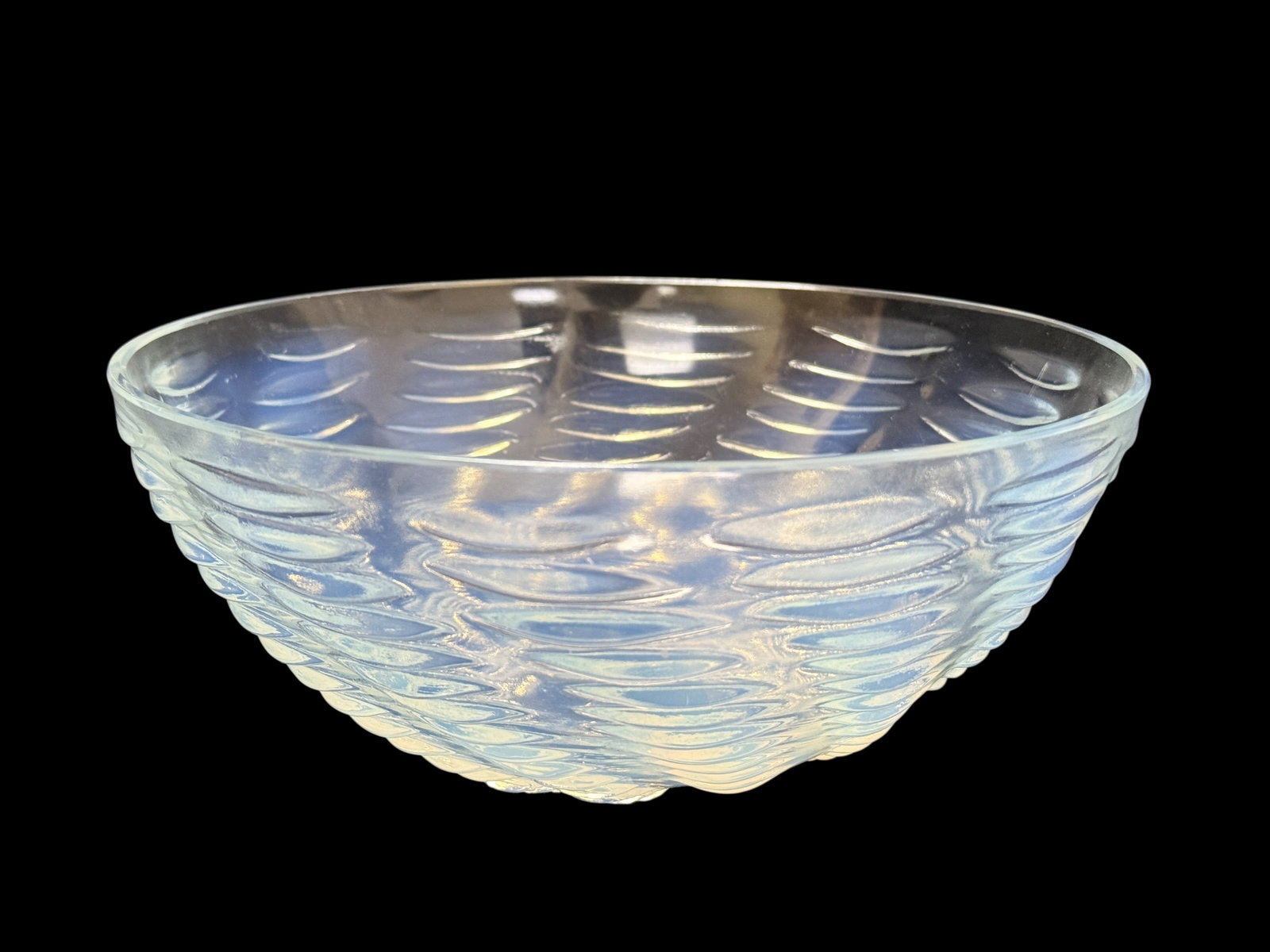 Signed René Lalique Clear Glass "Ondes" Bowl (1 of 8)