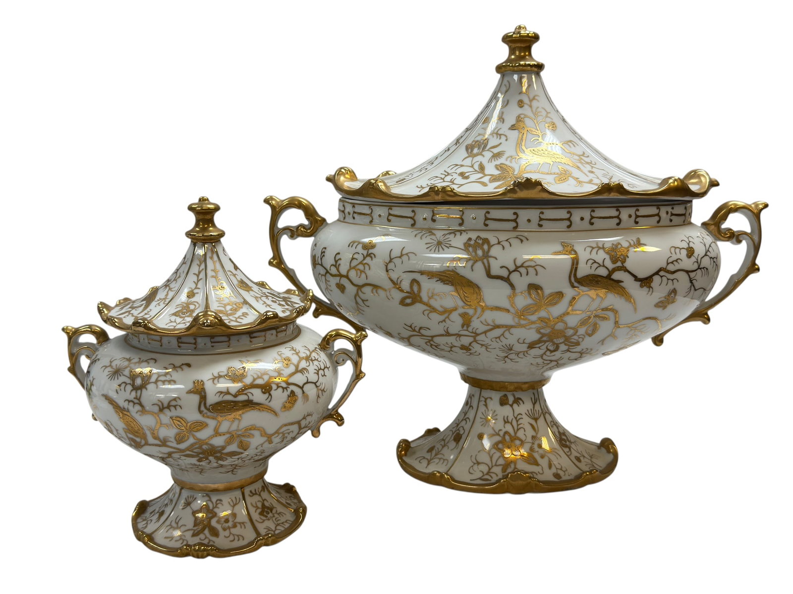 Pair of 19th-Century Gilded White Porcelain Pedestal Tureens by Ardalt (1 of 16)
