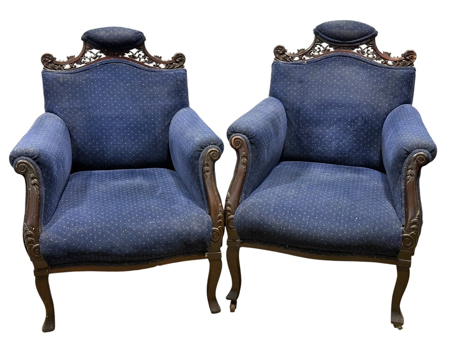 Pair of Late Victorian Carved Mahogany Parlor Armchairs (1 of 12)