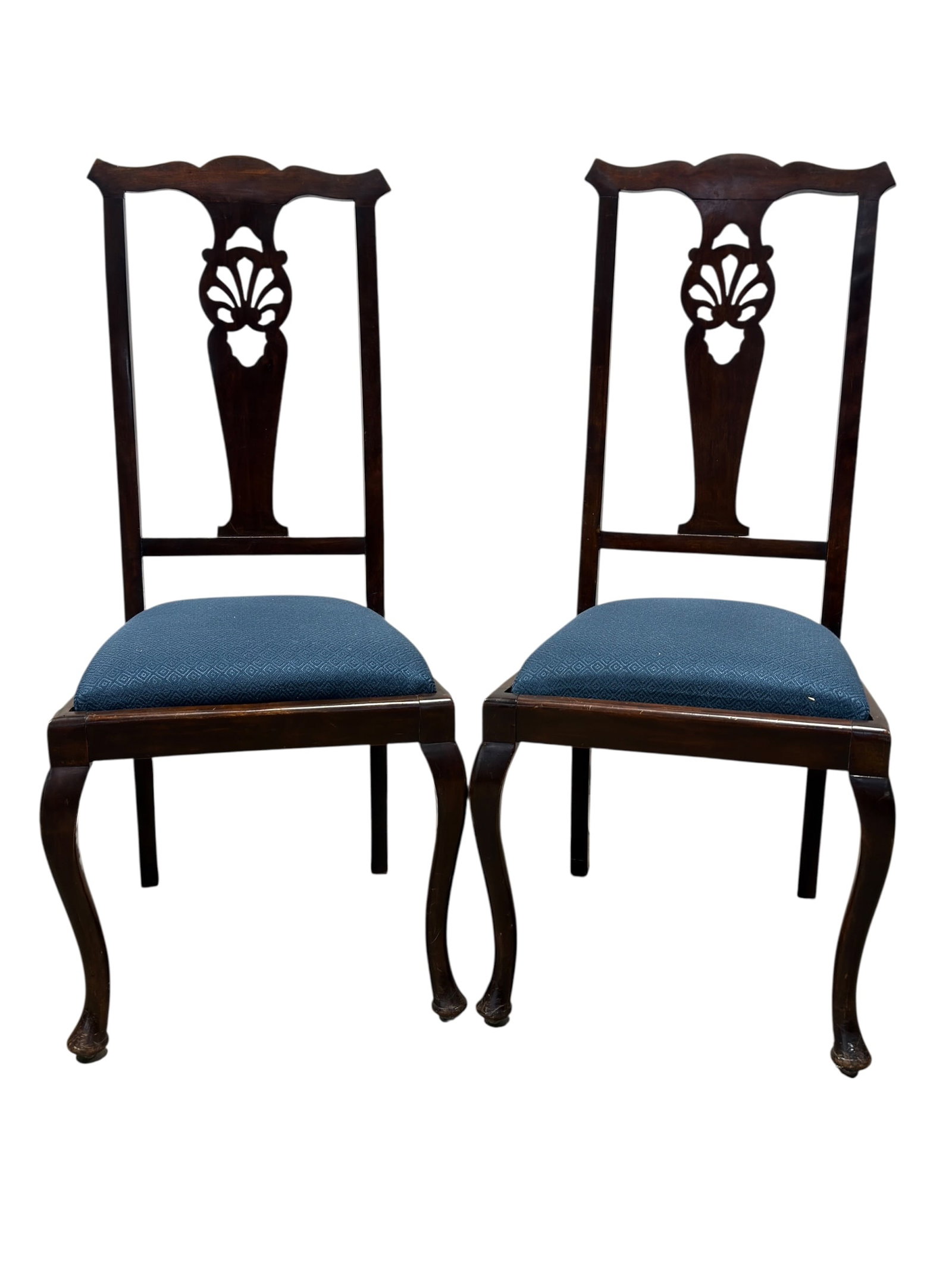 Pair of Chippendale Style Mahogany Side Chairs w/ Pierced Splat Backs (1 of 8)