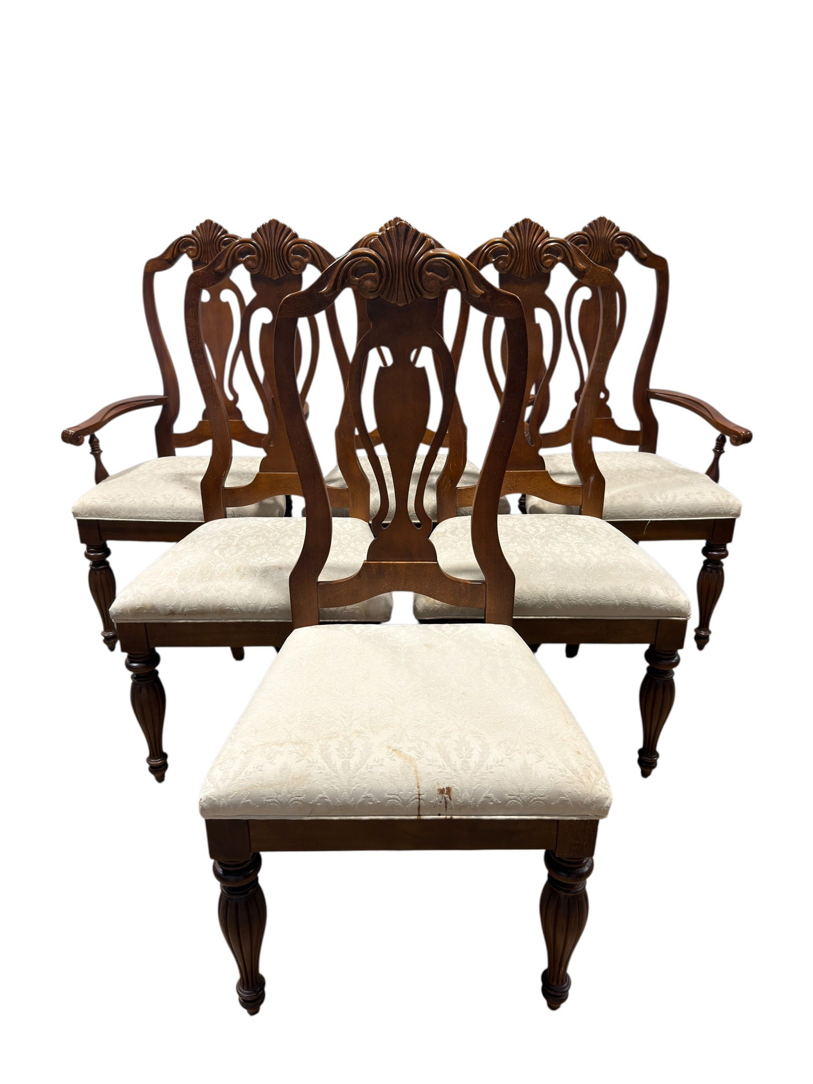 (6) Sumter Cabinet Co. Queen Anne Style Dining Chairs: Set of six traditional Queen Anne style dining chairs by Sumter Cabinet Company of Sumter, South Carolina, comprising four side chairs and two armchairs, each constructed in a warm medium-brown wood f