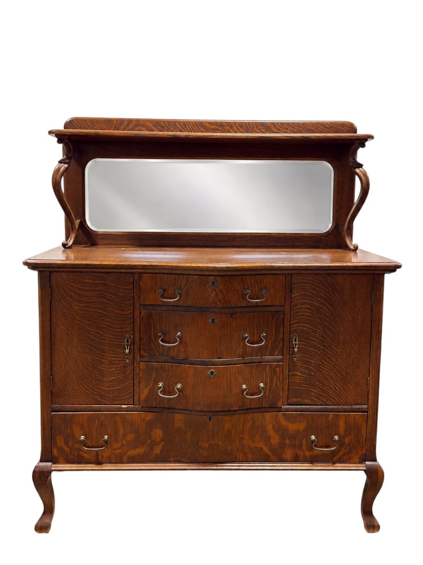 Early 20th Century Quarter Sawn Oak Sideboard w/ Mirror (1 of 10)