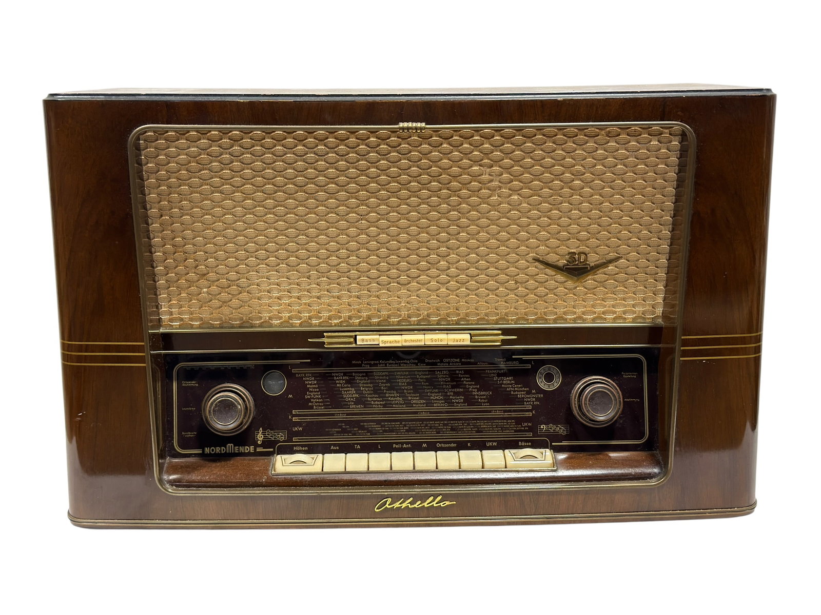 Nordmende Othello 56 3D Mid-Century German Tube Radio (1 of 13)