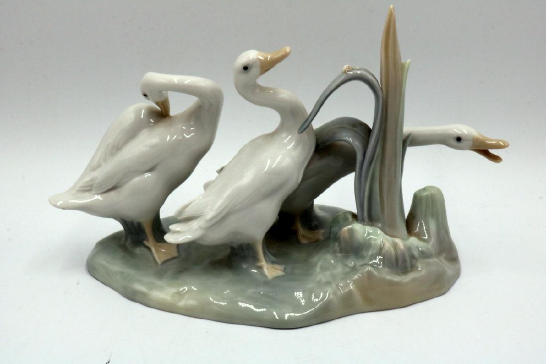 Lladro "Geese Group" #4549 Porcelain Group (1 of 4)