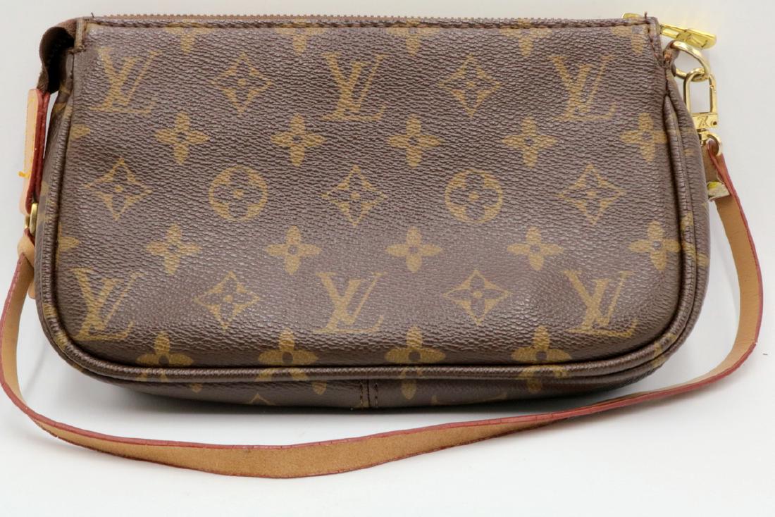 Louis Vuitton Monogram Canvas Shoulder Bag (1 of 5)