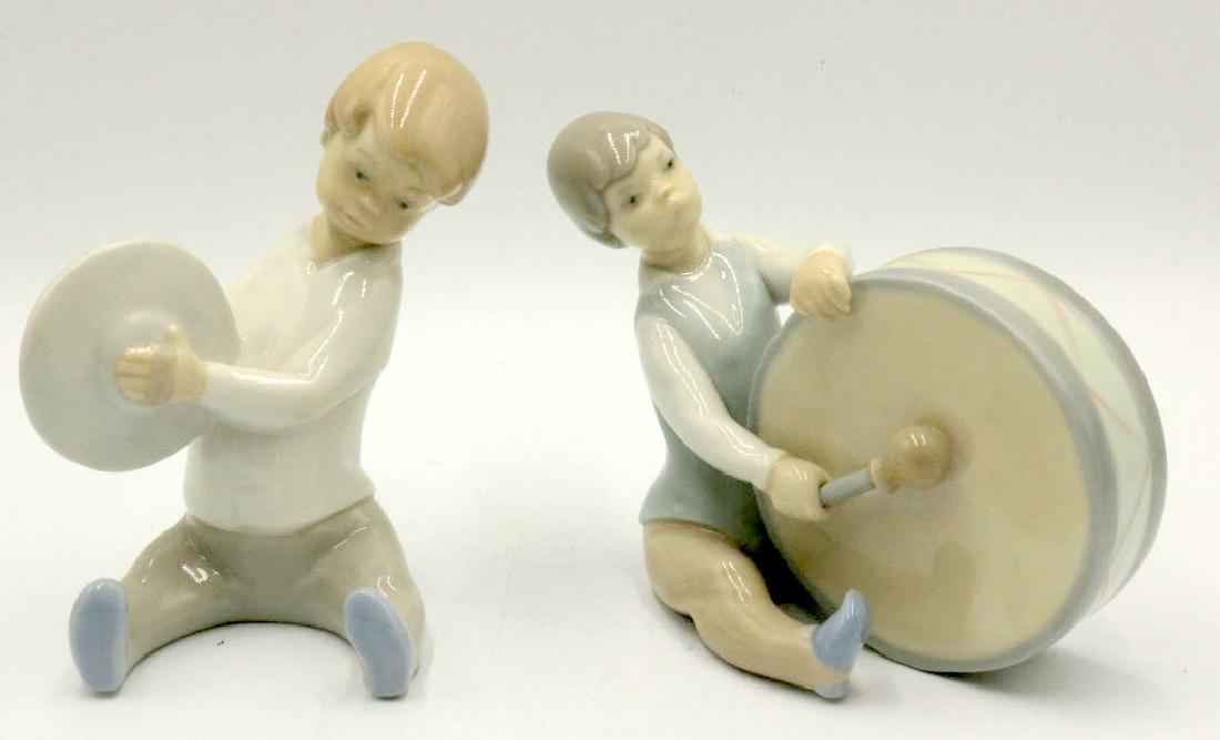 Two Lladro Porcelain Figures Playing Instruments (1 of 4)