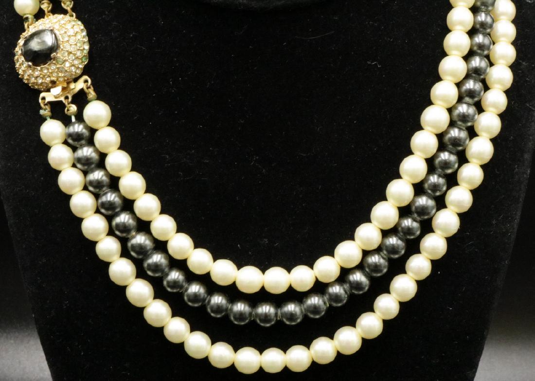 Vintage Alice Caviness Triple Strand Pearl Necklace: Vintage Alice Caviness Triple Strand Pearl Necklace. Measures - 14" long.