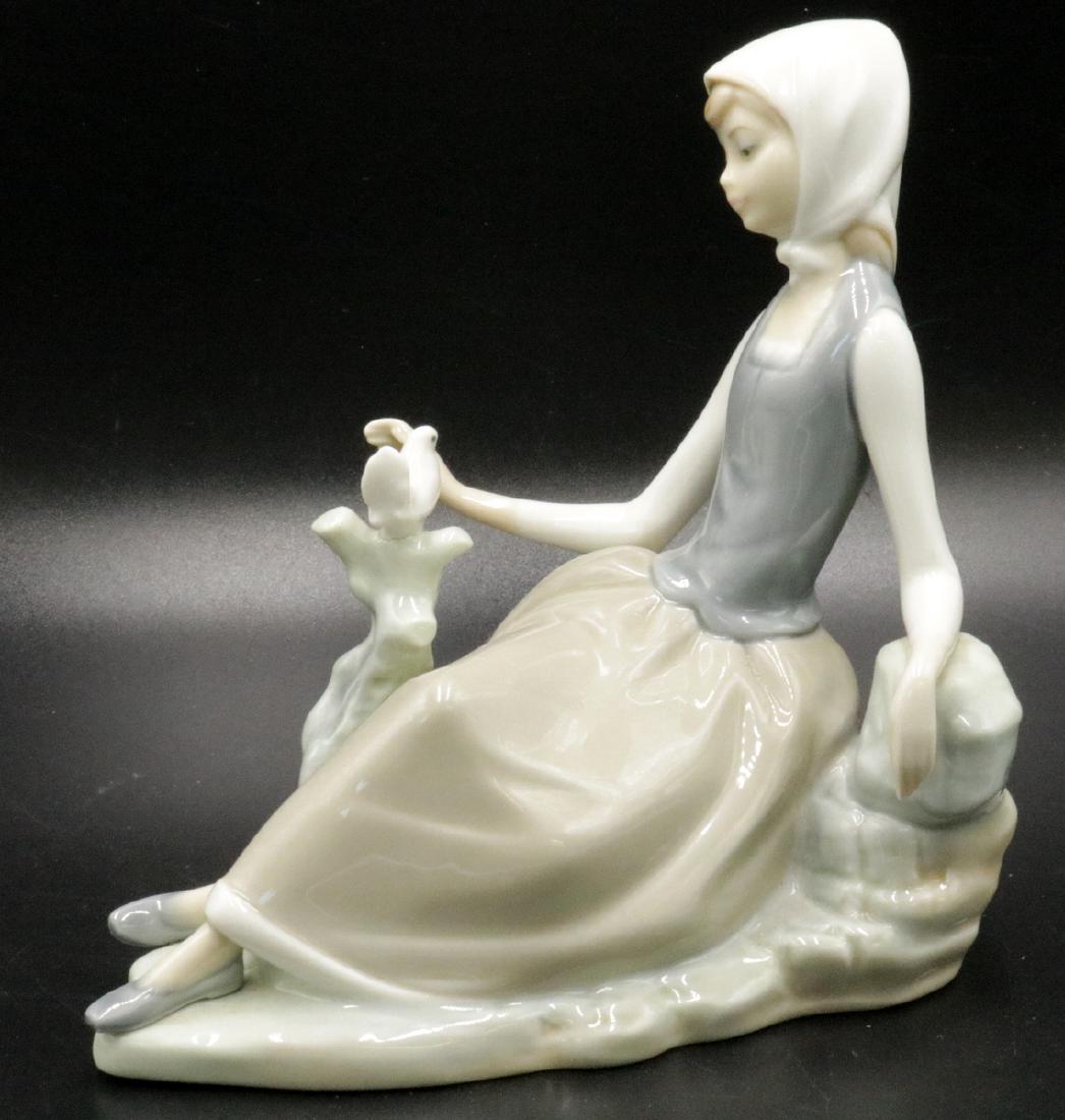 Lladro "Shepherdess with Dove" #4660 Porcelain Group (1 of 4)