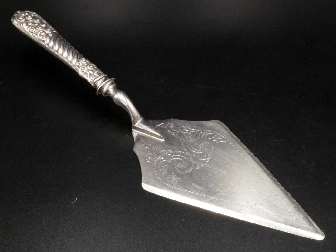 Sheffield Sterling Pie Server (1 of 5)